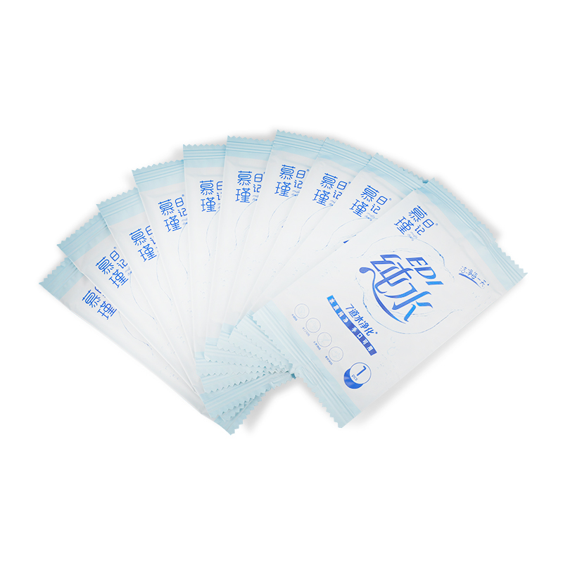 Chusteczki dla niemowląt Aqua Pure Sensitive zawierające 99% wody, hipoalergiczne