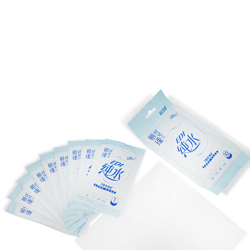 Chusteczki dla niemowląt Aqua Pure Sensitive zawierające 99% wody, hipoalergiczne